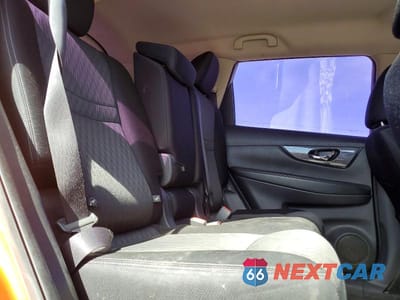 Zdjęcie 11 z 13 samochodu: 2017 NISSAN ROGUE S VIN:JN8AT2MV1HW002446 - miniatura