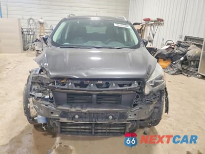 Piąte zdjęcie samochodu w środku: 2018 FORD ESCAPE TITANIUM VIN:1FMCU9J95JUA84647 - miniatura