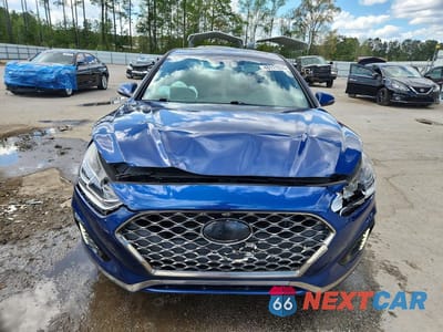 Piąte zdjęcie samochodu w środku: 2019 HYUNDAI SONATA SPORT VIN:5NPE34AFXKH738577 - miniatura