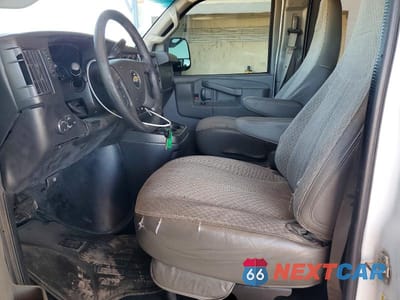 Zdjęcie 7 z 12 samochodu: 2017 CHEVROLET EXPRESS G3500 LT VIN:1GAZGPFG4H1336801 - miniatura