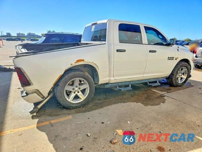 Trzecie zdjęcie samochodu z tyłu: 2015 RAM 1500 ST VIN:1C6RR6KT1FS591600 - miniatura