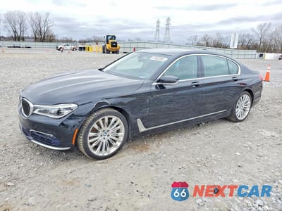 2016 BMW 750 XI WBA7F2C55GG420187 - główne zdjęcie licytacji z USA - miniatura
