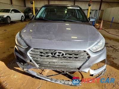 Piąte zdjęcie samochodu w środku: 2018 HYUNDAI ACCENT SEL VIN:3KPC24A3XJE028226 - miniatura