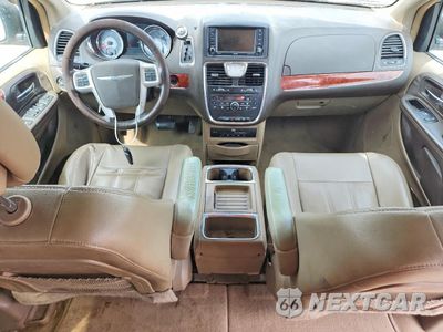 Zdjęcie 8 z 14 samochodu: 2014 CHRYSLER TOWN & COUNTRY TOURING L VIN:2C4RC1CG6ER409128 - miniatura