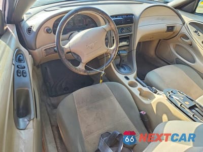 Zdjęcie 8 z 11 samochodu: 2003 FORD MUSTANG VIN:1FAFP40483F335577 - miniatura