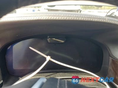 Zdjęcie 9 z 11 samochodu: 2020 BMW 740 I VIN:WBA7T2C0XLCD75734 - miniatura