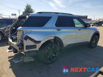 Trzecie zdjęcie samochodu z tyłu: 2024 FORD EXPLORER ST VIN:1FM5K8GC2RGA00225 - miniatura