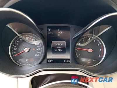 Zdjęcie 9 z 11 samochodu: 2015 MERCEDES-BENZ C 300 4MATIC VIN:55SWF4KB2FU015901 - miniatura