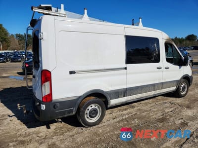 Trzecie zdjęcie samochodu z tyłu: 2024 FORD TRANSIT 250 MEDIUM ROOF UTILITY / SERVICE VAN VIN:1FTBR1C88RKA91087 - miniatura