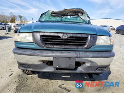 Piąte zdjęcie samochodu w środku: 2000 MAZDA B2500 VIN:4F4YR12C8YTM05434 - miniatura