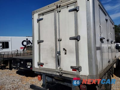 Zdjęcie 6 z 11 samochodu: 2017 CHEVROLET EXPRESS REFRIGERATED BOX TRUCK VIN:1GB0GRFF3H1319169 - miniatura