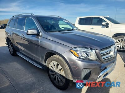 Czwarte zdjęcie samochodu z boku: 2018 MERCEDES-BENZ GLS 450 4MATIC VIN:4JGDF6EE2JB084377 - miniatura