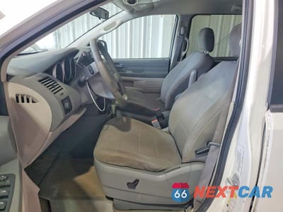 Zdjęcie 7 z 12 samochodu: 2008 DODGE GRAND CARAVAN SE VIN:1D8HN44H68B156363 - miniatura