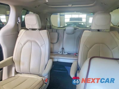 Zdjęcie 10 z 12 samochodu: 2020 CHRYSLER PACIFICA LIMITED VIN:2C4RC1GG7LR165691 - miniatura