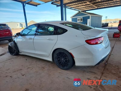 Drugie zdjęcie samochodu z przodu: 2015 CHRYSLER 200 S VIN:1C3CCCBB2FN696493 - miniatura