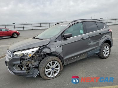 2018 FORD ESCAPE SEL 1FMCU0HD9JUA24831 - główne zdjęcie licytacji z USA - miniatura