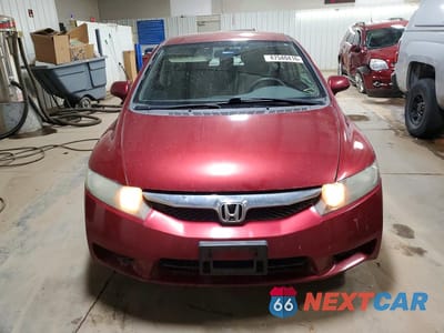 Piąte zdjęcie samochodu w środku: 2011 HONDA CIVIC LX VIN:2HGFA1F54BH547448 - miniatura