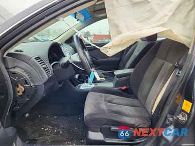 Zdjęcie 7 z 12 samochodu: 2007 NISSAN ALTIMA 2.5 VIN:1N4AL21E97C199193 - miniatura
