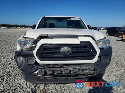 Piąte zdjęcie samochodu w środku: 2021 TOYOTA TACOMA SR VIN:3TYRX5GN8MT008002 - miniatura