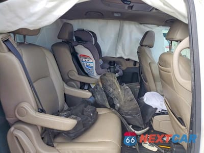 Zdjęcie 11 z 13 samochodu: 2021 HONDA ODYSSEY TOURING VIN:5FNRL6H89MB027006 - miniatura