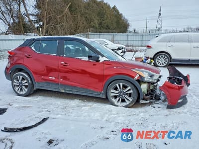Czwarte zdjęcie samochodu z boku: 2019 NISSAN KICKS S VIN:3N1CP5CU3KL567249 - miniatura