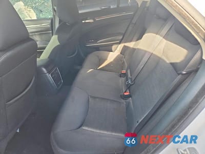 Zdjęcie 10 z 11 samochodu: 2020 CHRYSLER 300 TOURING VIN:2C3CCAAG0LH137479 - miniatura