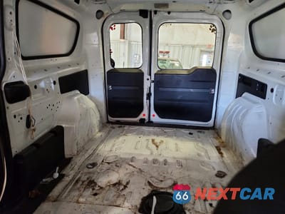 Zdjęcie 10 z 14 samochodu: 2018 RAM PROMASTER CITY VIN:ZFBERFAB9J6L63221 - miniatura