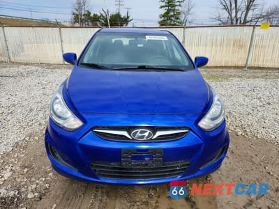 Piąte zdjęcie samochodu w środku: 2014 HYUNDAI ACCENT GS VIN:KMHCT5AE2EU186471 - miniatura