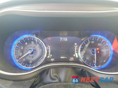 Zdjęcie 9 z 13 samochodu: 2021 CHRYSLER PACIFICA TOURING L VIN:2C4RC1BG4MR539148 - miniatura