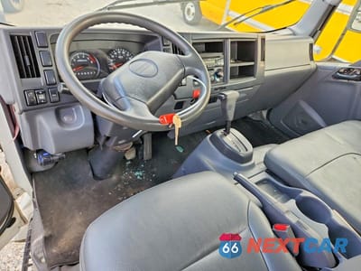 Zdjęcie 8 z 12 samochodu: 2015 ISUZU NPR HD TRUCK CAB AND CHASSIS VIN:54DC4W1B1FS807415 - miniatura