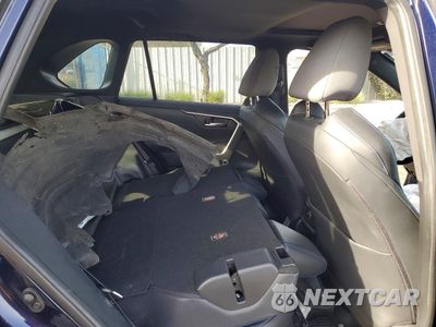 Zdjęcie 11 z 14 samochodu: 2020 TOYOTA RAV4 XSE HV VIN:JTMEWRFV2LV045323 - miniatura