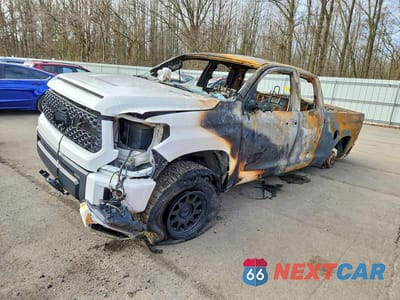 2019 TOYOTA TUNDRA SR5 5TFUY5F10KX797707 - główne zdjęcie licytacji z USA - miniatura