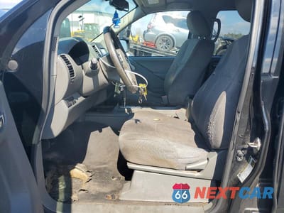Zdjęcie 7 z 12 samochodu: 2019 NISSAN FRONTIER SV VIN:1N6AD0FR0KN771804 - miniatura