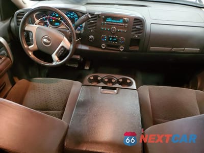 Zdjęcie 8 z 12 samochodu: 2007 CHEVROLET SILVERADO K1500 VIN:1GCEK19037E502426 - miniatura