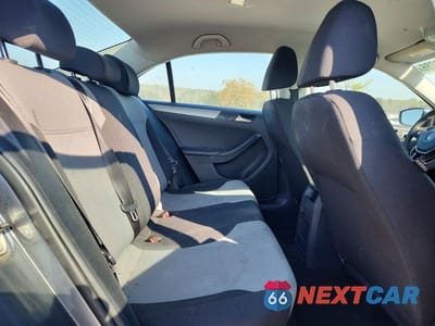Zdjęcie 10 z 12 samochodu: 2018 VOLKSWAGEN JETTA S VIN:3VW2B7AJ1JM260387 - miniatura
