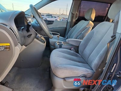 Zdjęcie 7 z 13 samochodu: 2007 KIA SEDONA BASE VIN:KNDMB233276167996 - miniatura