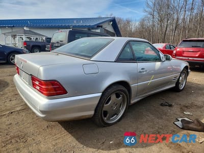 Trzecie zdjęcie samochodu z tyłu: 2001 MERCEDES-BENZ SL 500 VIN:WDBFA68F51F196128 - miniatura