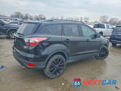 Trzecie zdjęcie samochodu z tyłu: 2017 FORD ESCAPE TITANIUM VIN:1FMCU0JD3HUA80896 - miniatura