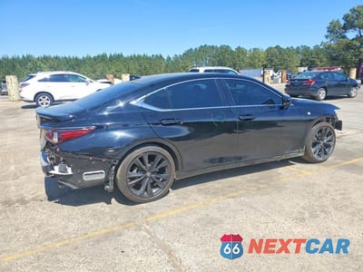 Trzecie zdjęcie samochodu z tyłu: 2024 LEXUS ES 350 F SPORT HANDLING VIN:58AJZ1B1XRU168471 - miniatura