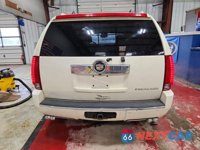 Zdjęcie 6 z 13 samochodu: 2008 CADILLAC ESCALADE LUXURY VIN:1GYFK63878R161780 - miniatura