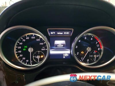 Zdjęcie 9 z 12 samochodu: 2013 MERCEDES-BENZ GL 450 4MATIC VIN:4JGDF7CE4DA221774 - miniatura