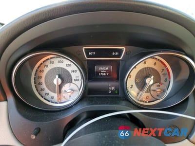 Zdjęcie 9 z 12 samochodu: 2015 MERCEDES-BENZ GLA 250 VIN:WDCTG4EB3FJ186205 - miniatura