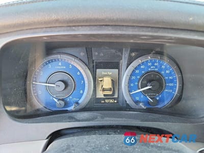 Zdjęcie 9 z 13 samochodu: 2019 TOYOTA SIENNA XLE 8-PASSENGER VIN:5TDYZ3DC2KS995282 - miniatura