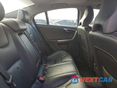 Zdjęcie 10 z 11 samochodu: 2017 VOLVO S60 DYNAMIC VIN:YV140MTL3H2438696 - miniatura