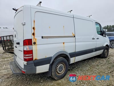 Trzecie zdjęcie samochodu z tyłu: 2015 MERCEDES-BENZ SPRINTER 2500 VIN:WD3PE7DC3FP162583 - miniatura