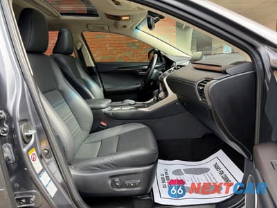 Zdjęcie 6 z 13 samochodu: 2017 LEXUS NX 200T BASE VIN:JTJBARBZ0H2112560 - miniatura