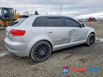 Trzecie zdjęcie samochodu z tyłu: 2012 AUDI A3 PREMIUM VIN:WAUBEAFM9CA163820 - miniatura