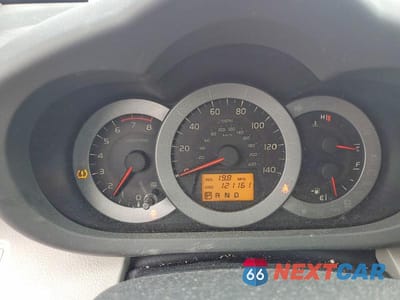 Zdjęcie 9 z 13 samochodu: 2011 TOYOTA RAV4 BASE VIN:2T3ZF4DVXBW079968 - miniatura