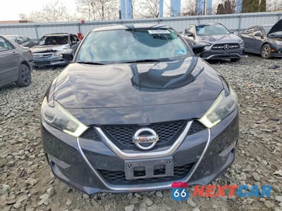 Piąte zdjęcie samochodu w środku: 2018 NISSAN MAXIMA 3.5 S VIN:1N4AA6AP7JC364017 - miniatura