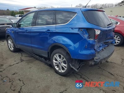 Drugie zdjęcie samochodu z przodu: 2017 FORD ESCAPE SE VIN:1FMCU9GD5HUD35673 - miniatura